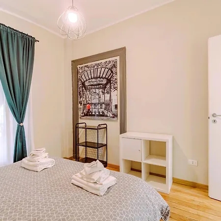 Guesthost - Porta Susa - Apartman Torino